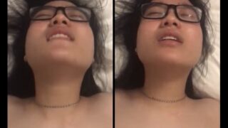 Em học sinh lớp 11 hứng bím